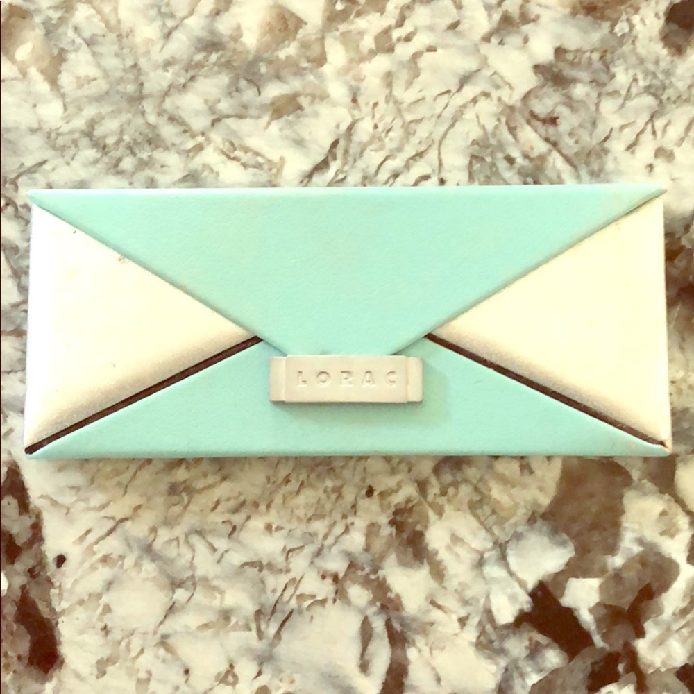 Loroc Mint Edition Pallet